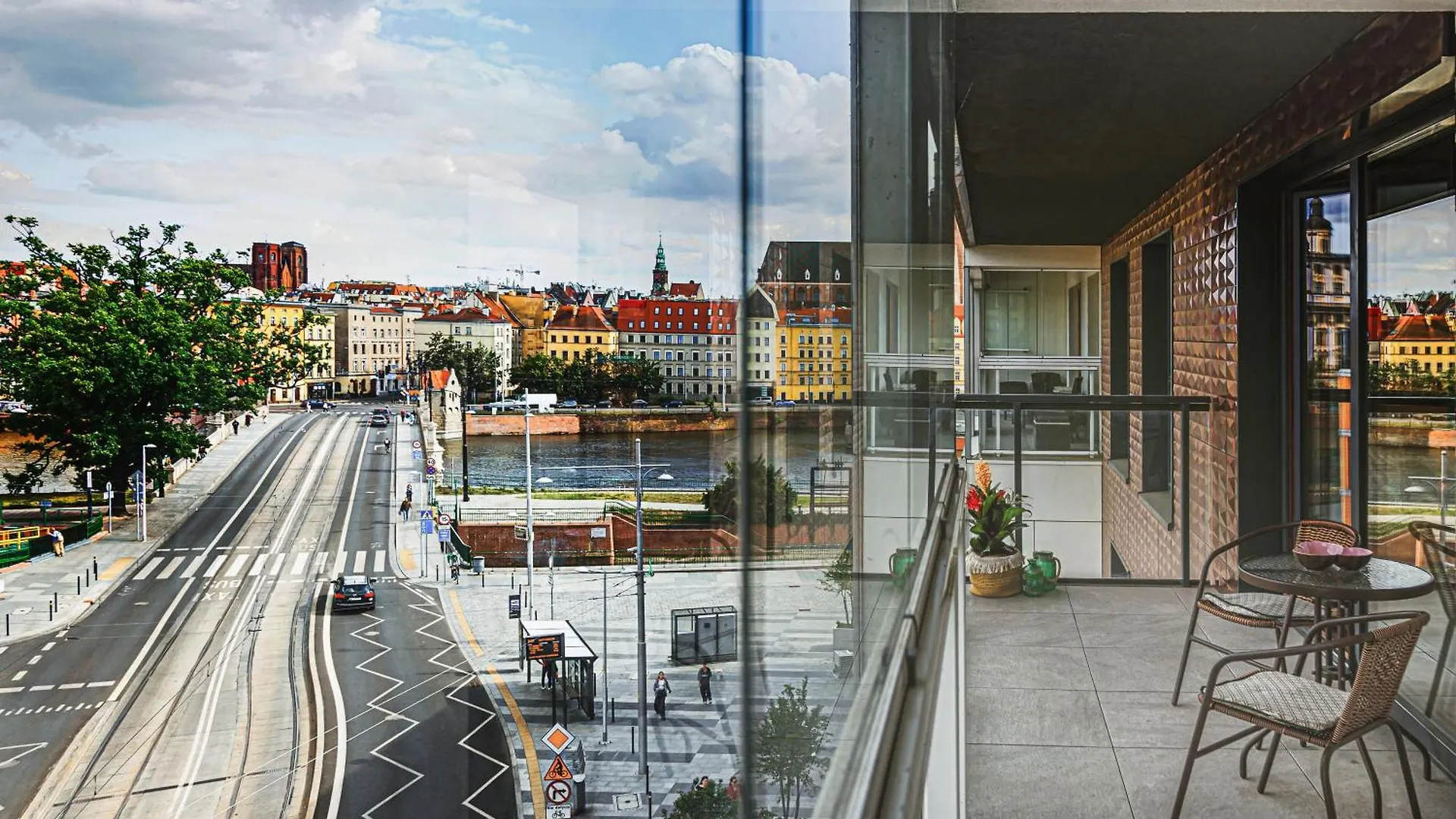 Apartment Luksusowy Apartament Z Parkingiem I Klimatyzacja W Samym Centrum Wroclawia