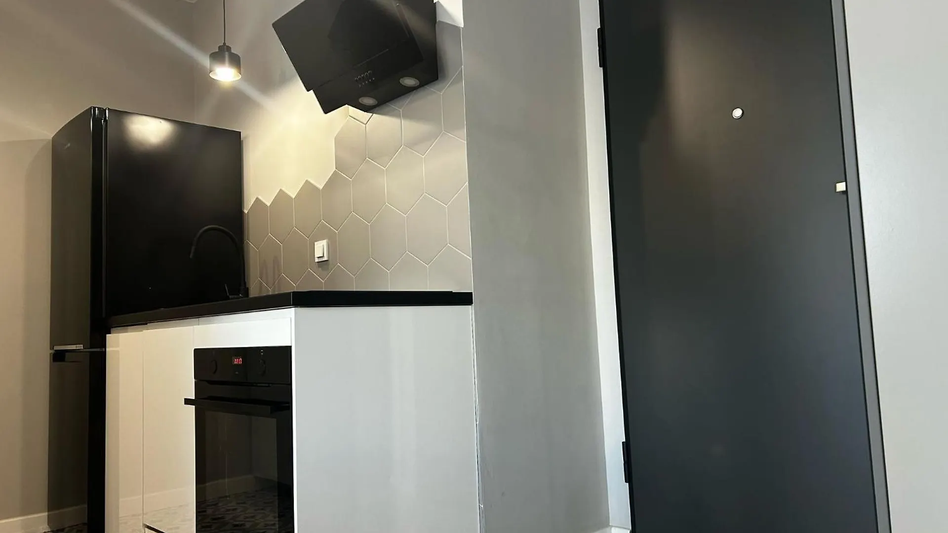 Luksusowy Apartament Z Parkingiem I Klimatyzacja W Samym Centrum Wroclawia Apartment